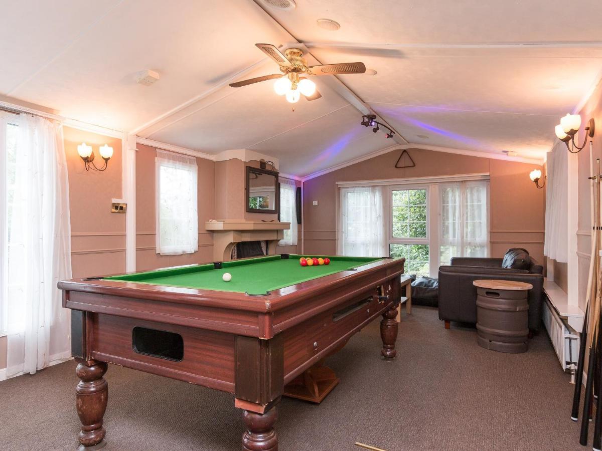 Pendine Manor Villa ภายนอก รูปภาพ