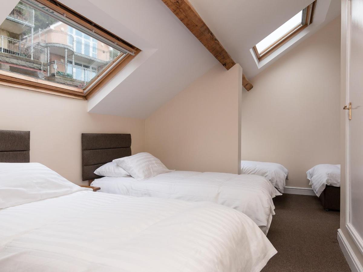 Pendine Manor Villa ภายนอก รูปภาพ